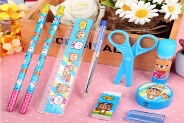 Tổng hợp đồ dùng học tập cho học sinh cấp 2 chuẩn bị cho năm học mới